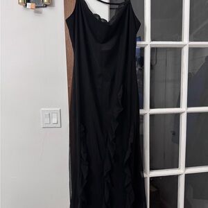 Elegant Black Evening Dress